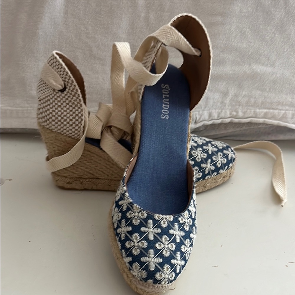 Soludos Blue and Cream Espadrille Flats with Ribbon Ties